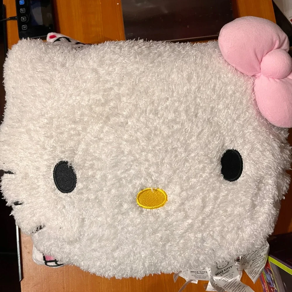 Hello Kitty 2 Piece Fleece Decorative Pillows‎ Set White Pink